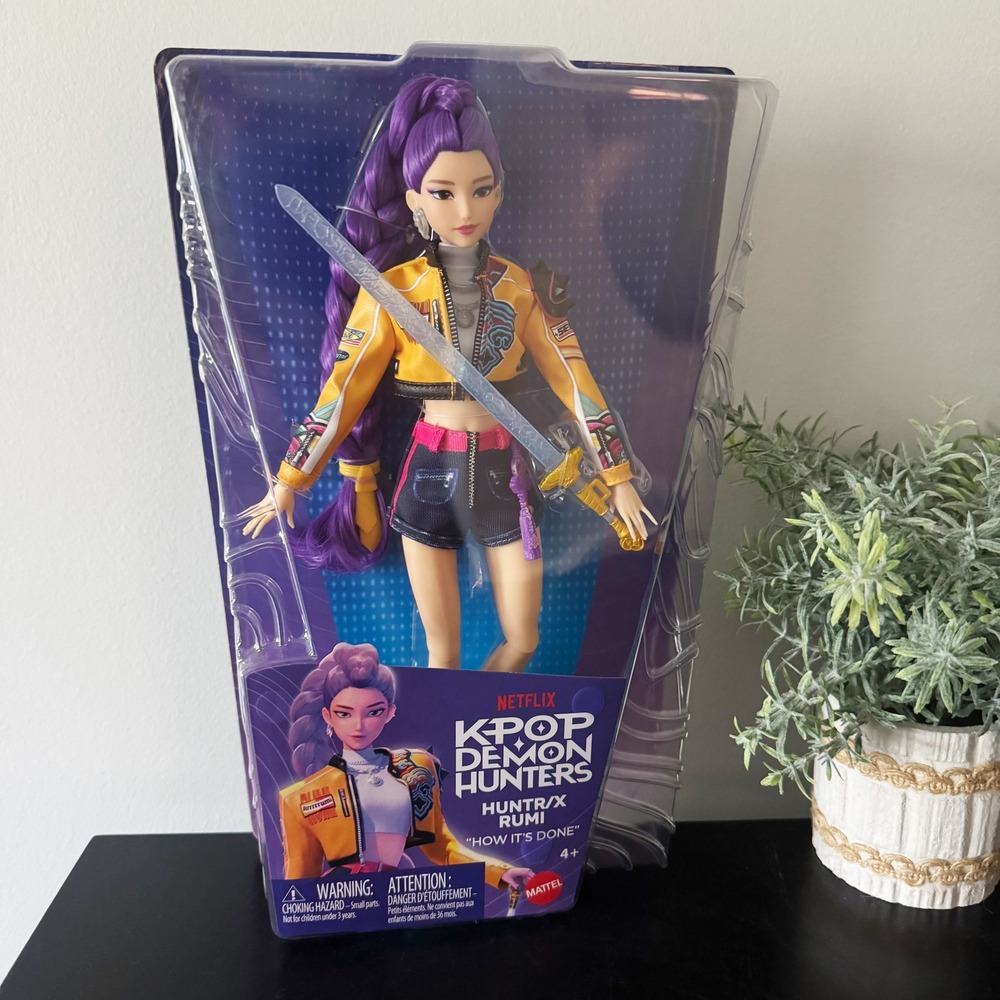 NIB New In Hand Sealed Mattel Netflix K-Pop Demon Hunters Rumi Doll How its Done